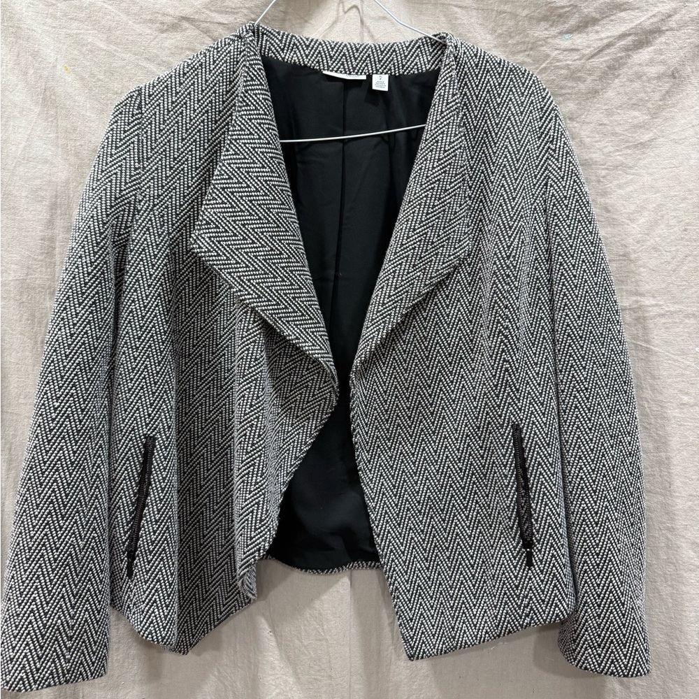 Women's Black/ White Herringbone Jacket by Halogen size XL petite